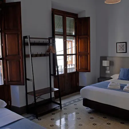 La Perla Granada Suites-2