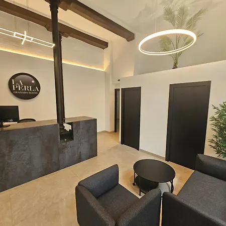 La Perla Granada Suites-3
